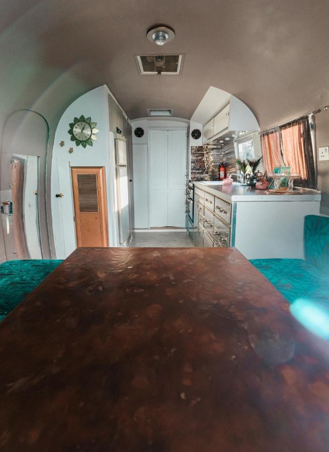 Silver Airstream Glamping & Rental Chichester Kültér fotó