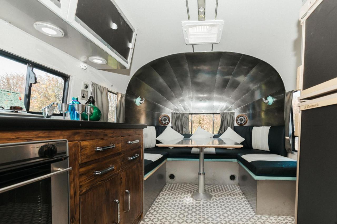 Silver Airstream Glamping & Rental Chichester Kültér fotó