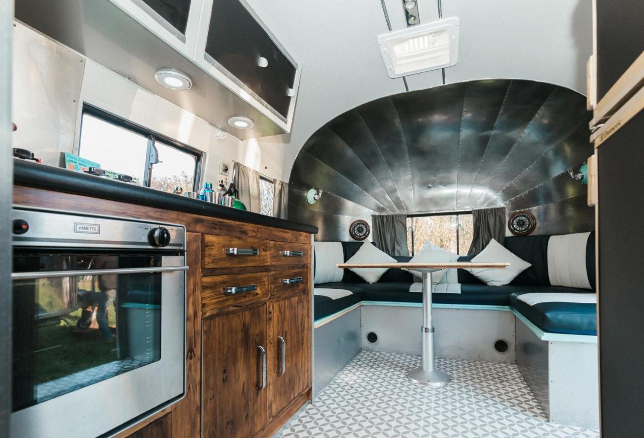 Silver Airstream Glamping & Rental Chichester Kültér fotó
