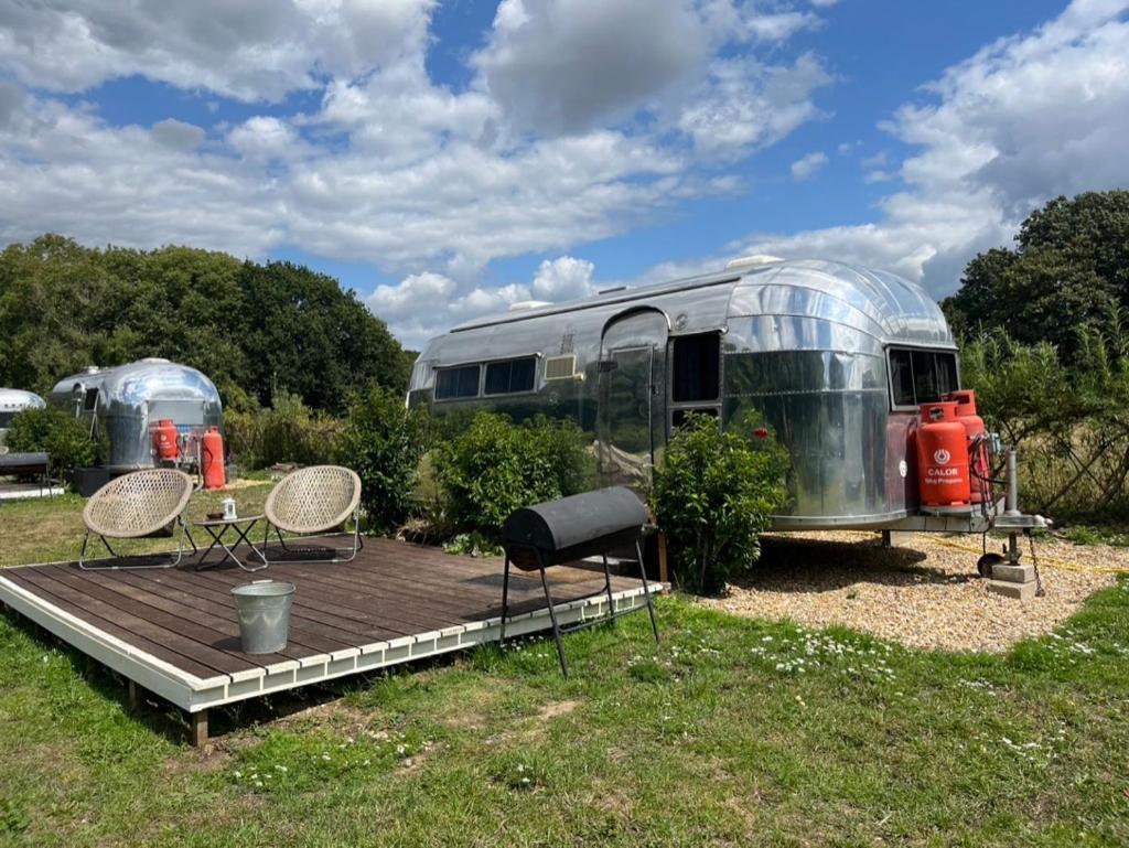 Silver Airstream Glamping & Rental Chichester Kültér fotó